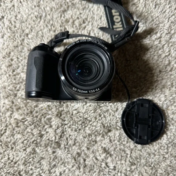 Nikon L105 MP Digital Camera with 15x Optical Zoom Black